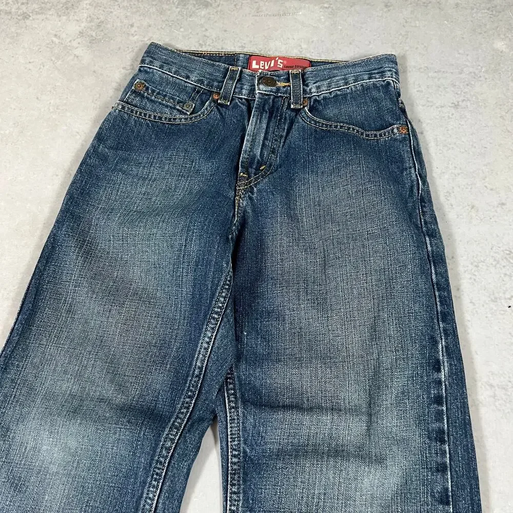 Levis waist 23